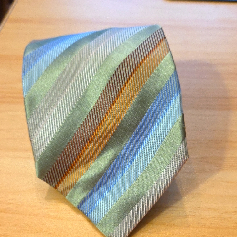 BCBG Attitude Silk Tie, XL
